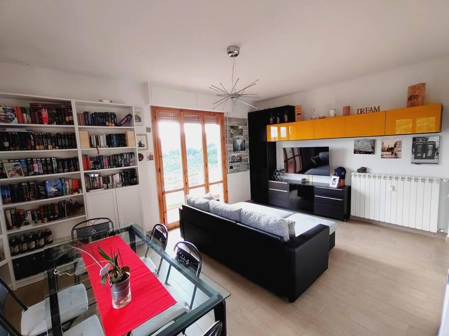 "Margherita" Luminoso Loft A Pontassieve Firenze Extérieur photo